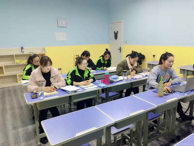 滕州慧博教育信息咨詢 專業引領，點亮未來教育之路